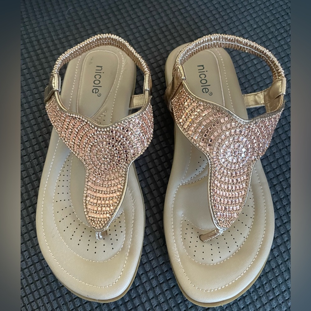 Nicole sandals